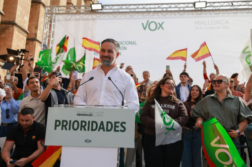 Vox pacta con el PP no presentar candidatura al Senado en seis provincias y presentar&aacute; un &uacute;nico nombre en otras 14