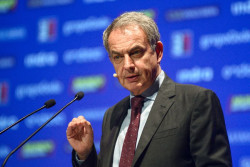 Zapatero pide al juez que tome medidas para evitar "la difusi&oacute;n masiva" e "indiscriminada" de sus datos personales